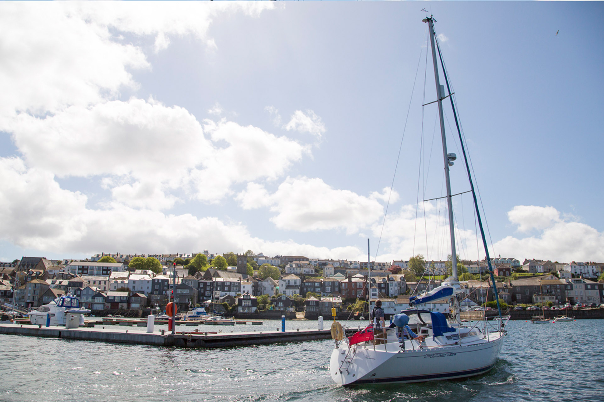 Falmouth-Haven-yacht-marina-pontoon-approach